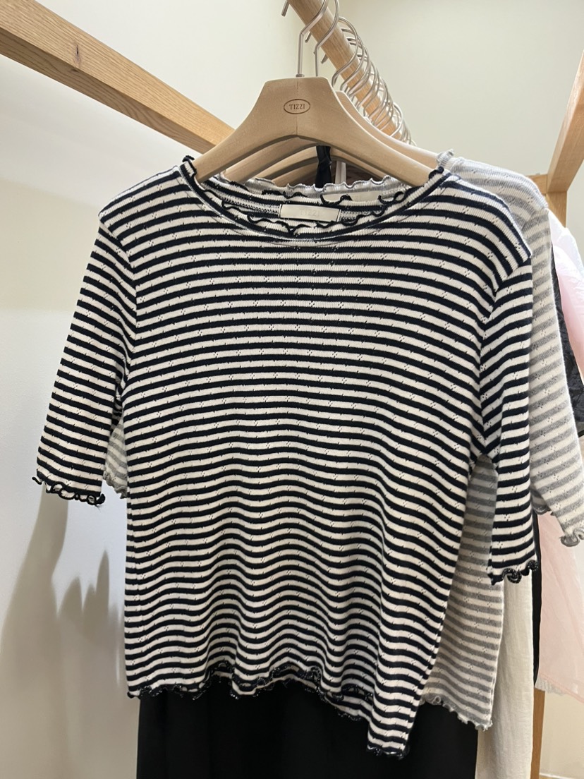 TIZZI韓國直郵女士新品休閑26春夏人氣職業推薦時尚熱賣T恤TIZZIT恤圖色2