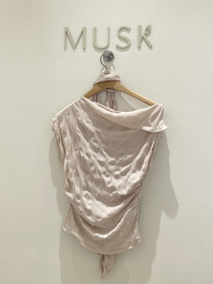 MUSK韓國東大門代購女裝新品推薦人氣熱賣職業26春夏T恤含脖帶MUSKT恤圖色3