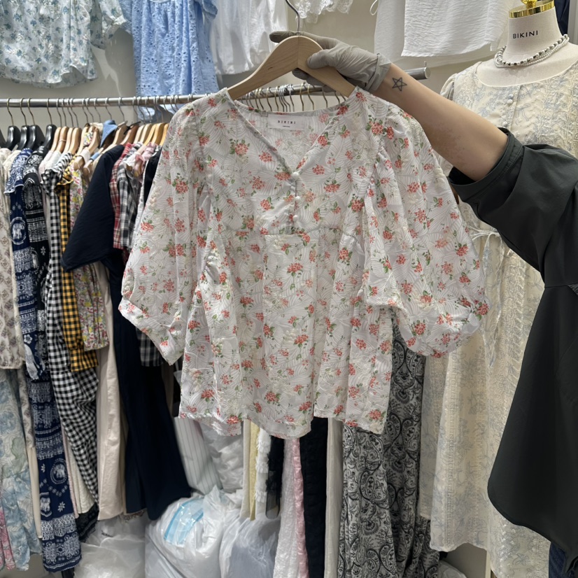 BIKINI韓國東大門直郵女裝新品熱賣推薦時尚休閑襯衫蕾絲衫BIKINI襯衫/蕾絲衫圖色2