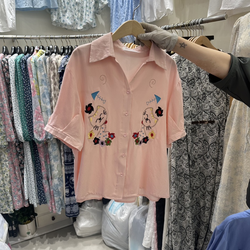 BIKINI韓國直郵女裝新品推薦時尚休閑熱賣職業襯衫蕾絲衫BIKINI襯衫/蕾絲衫圖色2