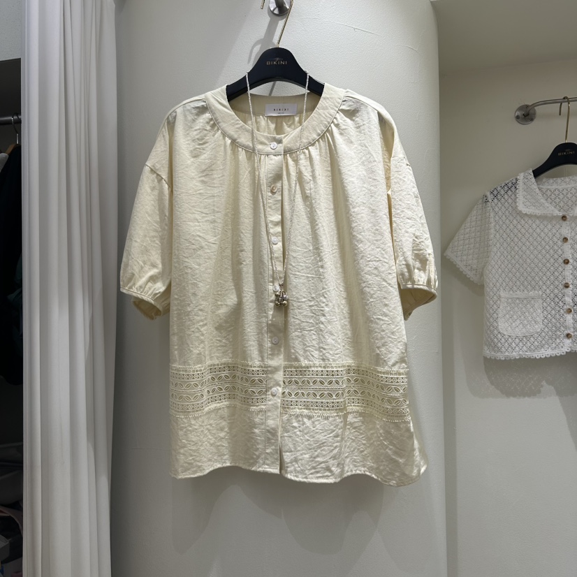BIKINI韓國直郵女裝新款熱賣推薦襯衫蕾絲衫不含項鏈蕾絲BIKINI襯衫/蕾絲衫圖色1