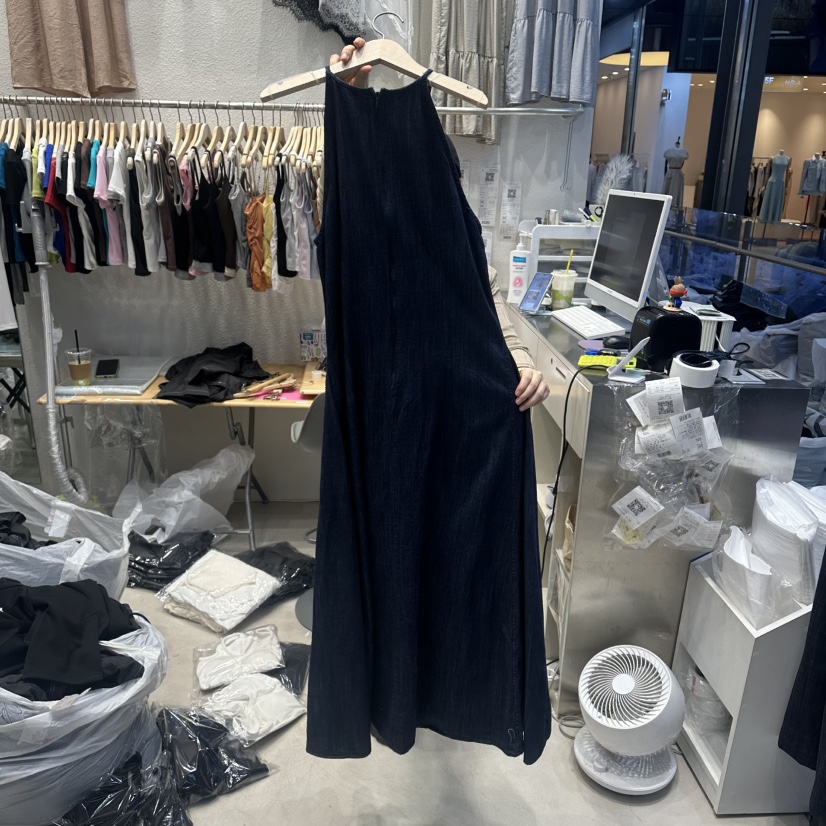 HOT PLACE/DREAM GIRIS/HOT ISSUE韓國代購女士新款推薦連衣裙HOT PLACE/DREAM GIRIS/HOT ISSUE連衣裙