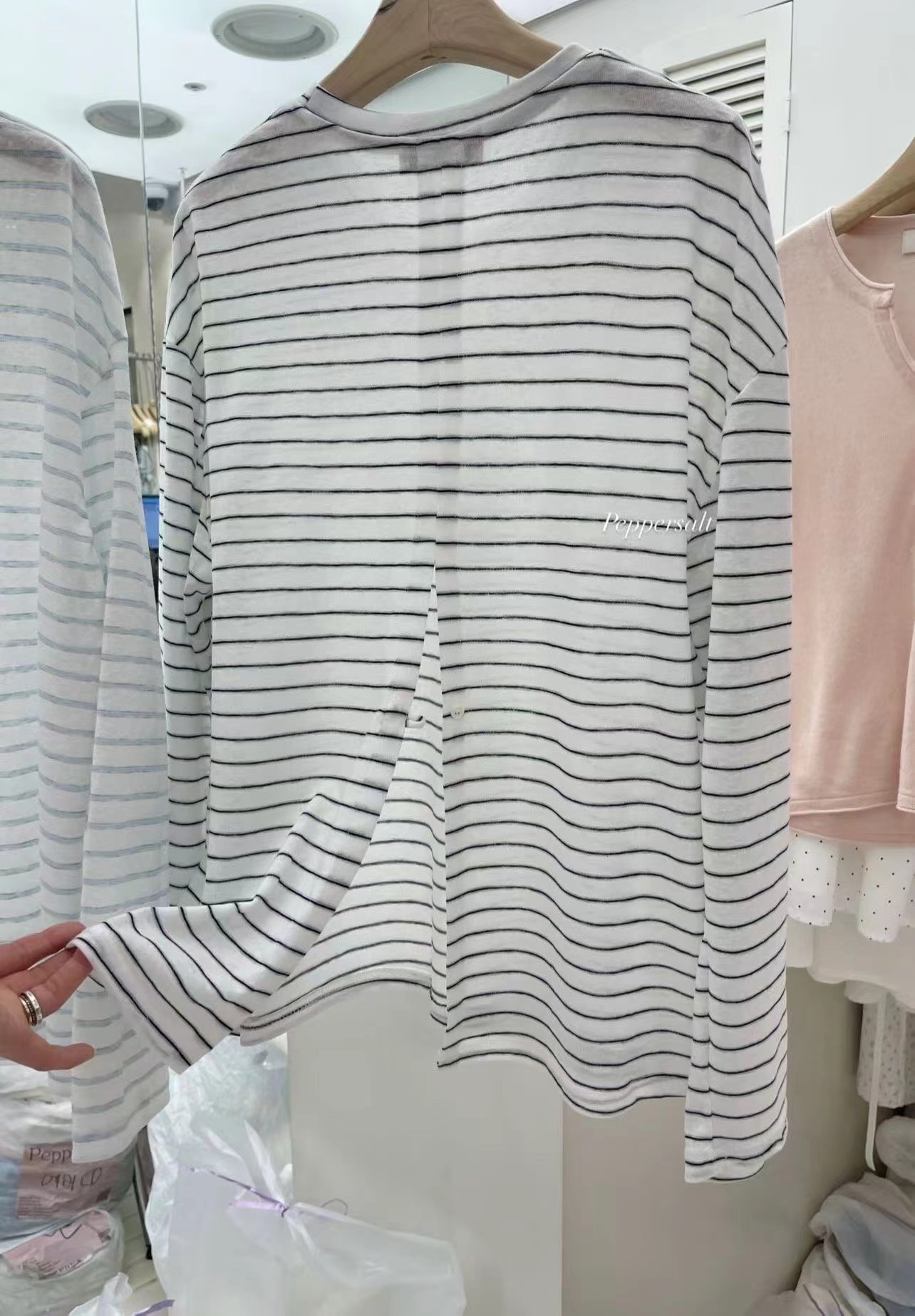 PEPPER 페페韓國東大門代購女士新款休閑26春夏人氣長袖T恤PEPPER-SEOUL長袖T恤