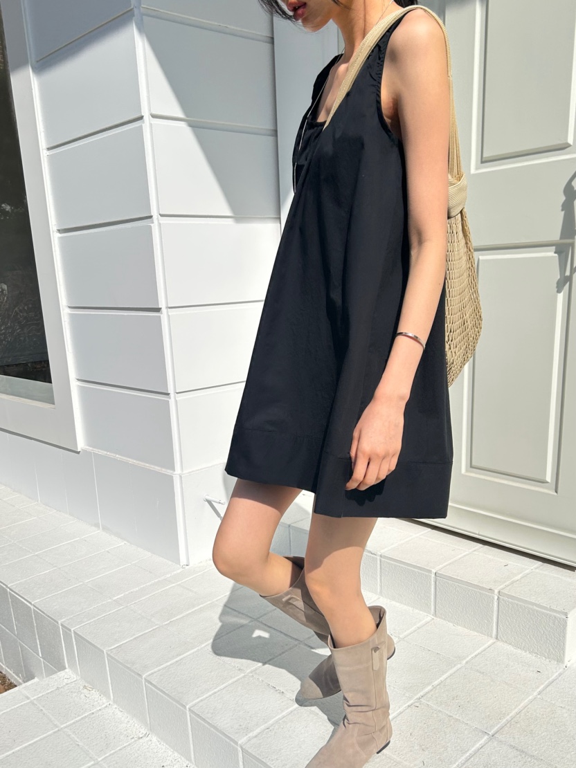 ME MO韓國東大門直郵女裝新款26春夏熱賣推薦連衣裙圓領ME MO連衣裙