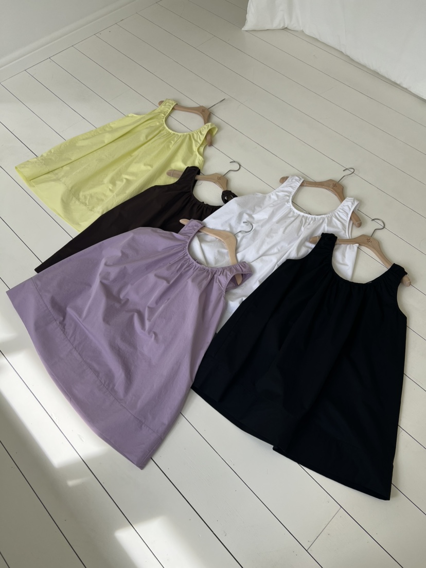 ME MO韓國東大門直郵女裝新款26春夏熱賣推薦連衣裙圓領ME MO連衣裙