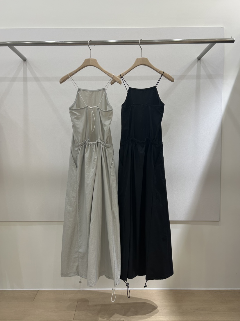 ME MO韓國直郵女士新款時尚26春夏人氣推薦休閑職業連衣裙ME MO連衣裙