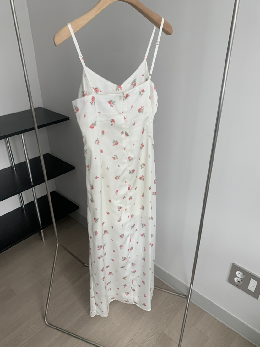 BETONE韓國代購女裝新款26春夏休閑職業人氣時尚連衣裙小花BETONE連衣裙