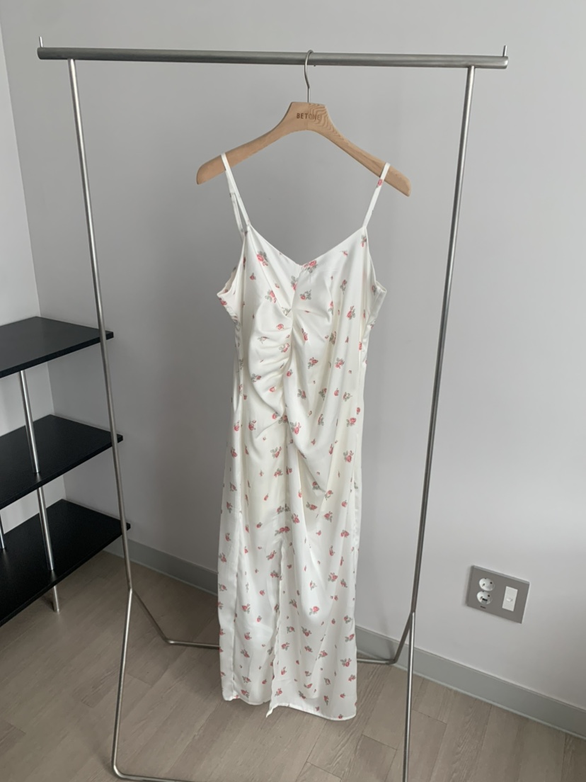 BETONE韓國代購女裝新款26春夏休閑職業人氣時尚連衣裙小花BETONE連衣裙圖色1