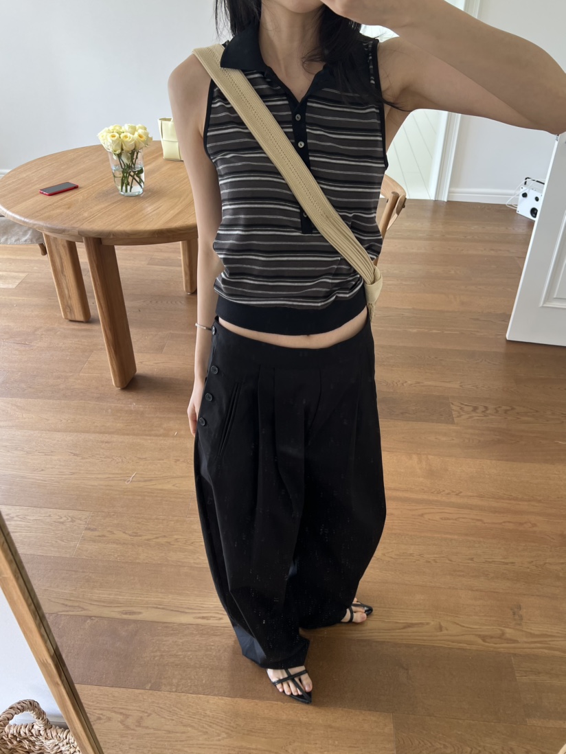 ME MO韓國東大門代購女裝新款人氣熱賣職業26春夏吊帶背心ME MO吊帶/背心