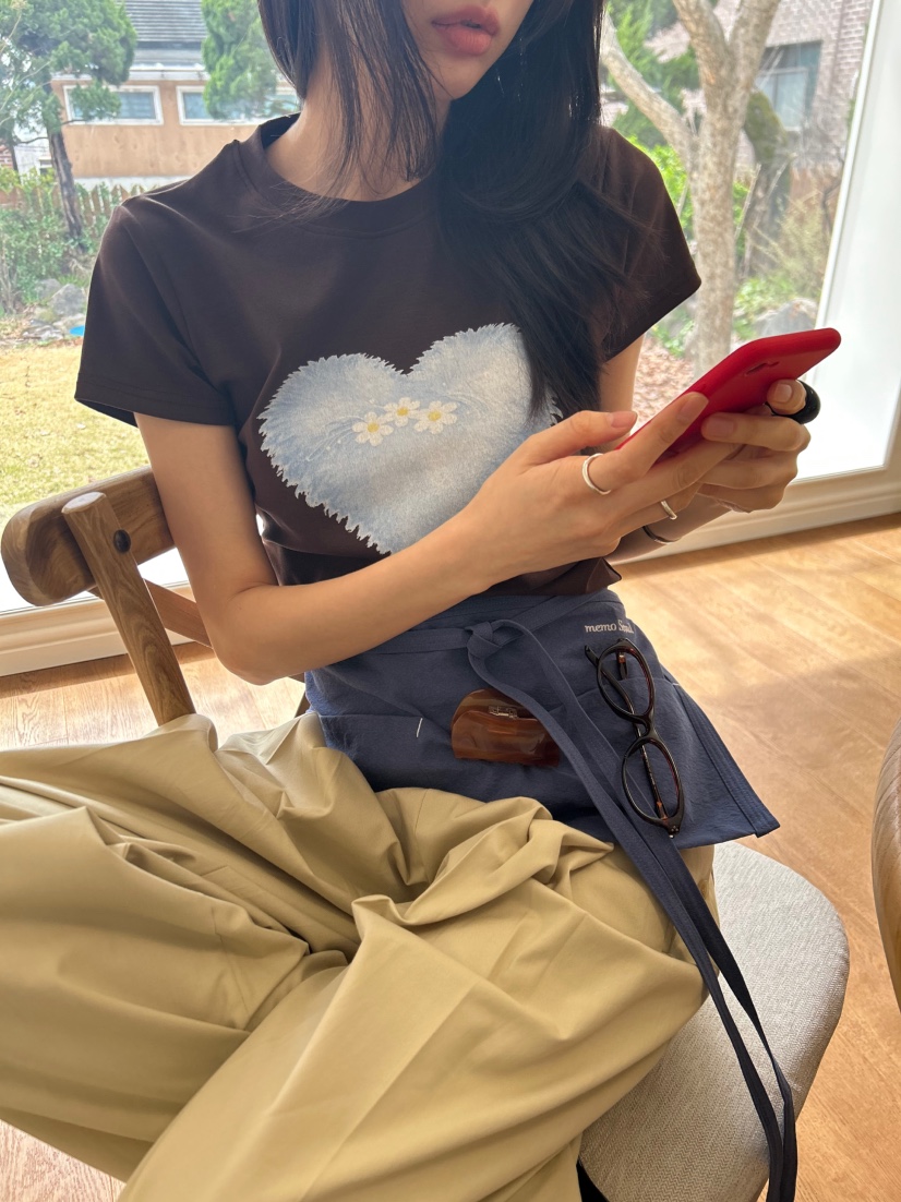 ME MO韓國代購女裝新款時尚休閑推薦職業26春夏熱賣人氣T恤ME MOT恤