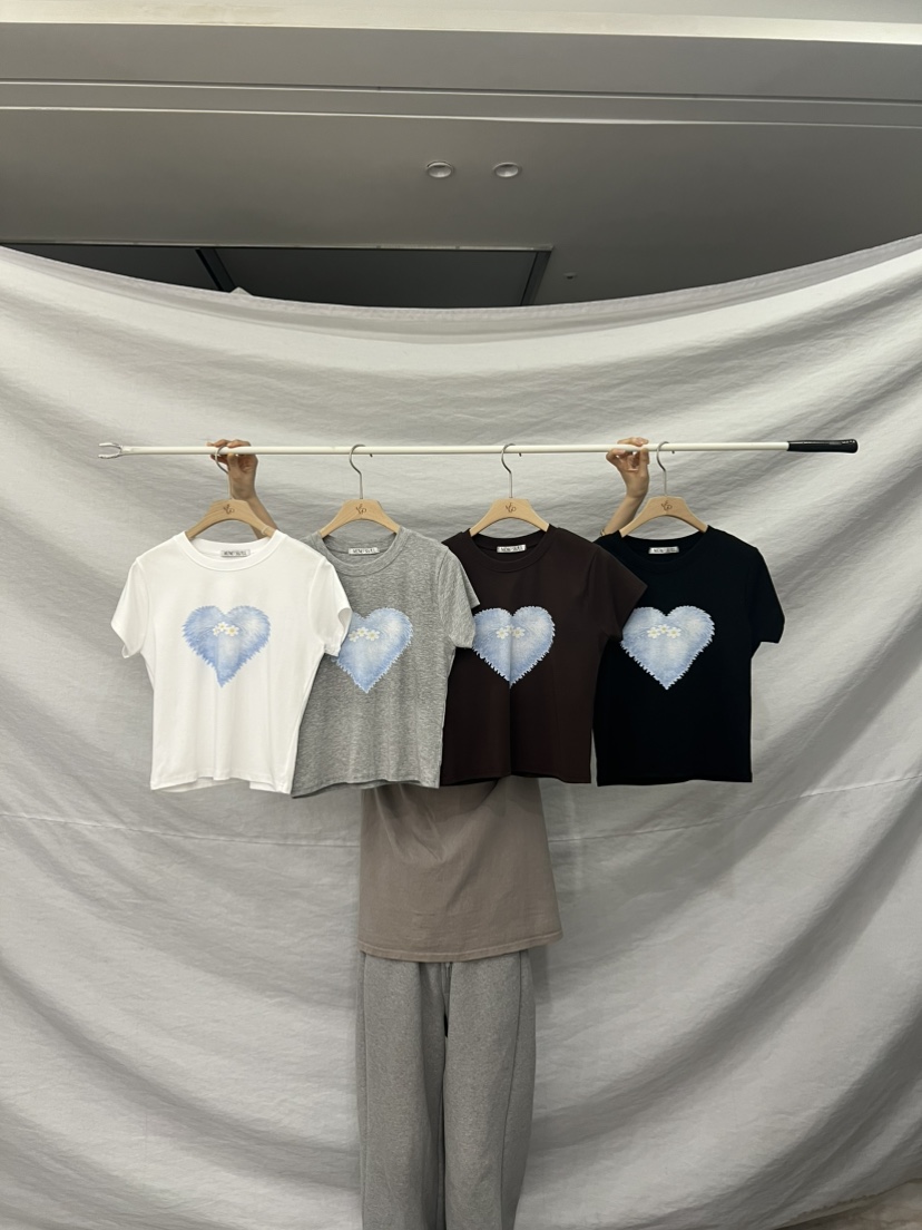 ME MO韓國代購女裝新款時尚休閑推薦職業26春夏熱賣人氣T恤ME MOT恤