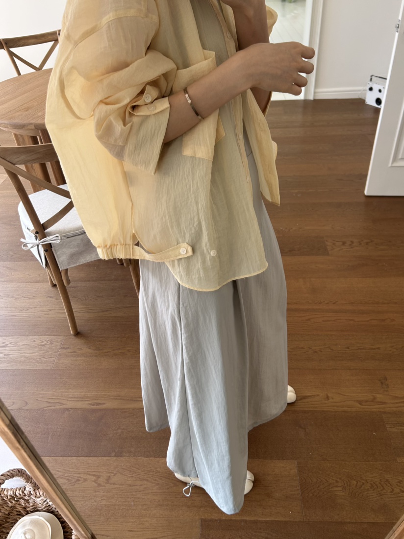 ME MO韓國直郵實拍女裝新品職業人氣襯衫蕾絲衫口袋褶皺ME MO襯衫/蕾絲衫