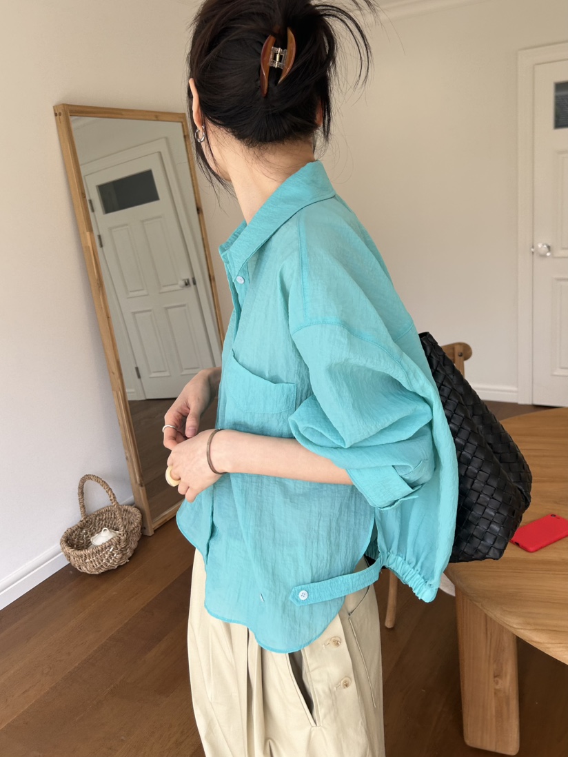 ME MO韓國直郵實拍女裝新品職業人氣襯衫蕾絲衫口袋褶皺ME MO襯衫/蕾絲衫