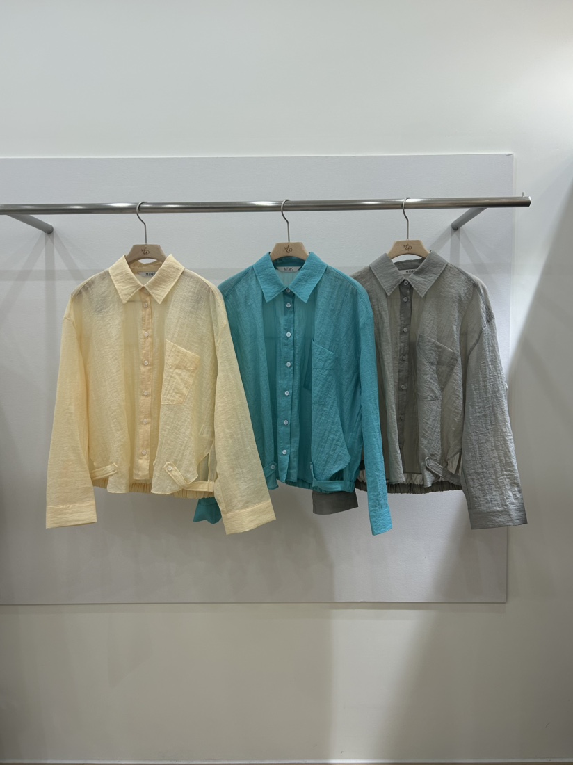 ME MO韓國直郵實拍女裝新品職業人氣襯衫蕾絲衫口袋褶皺ME MO襯衫/蕾絲衫