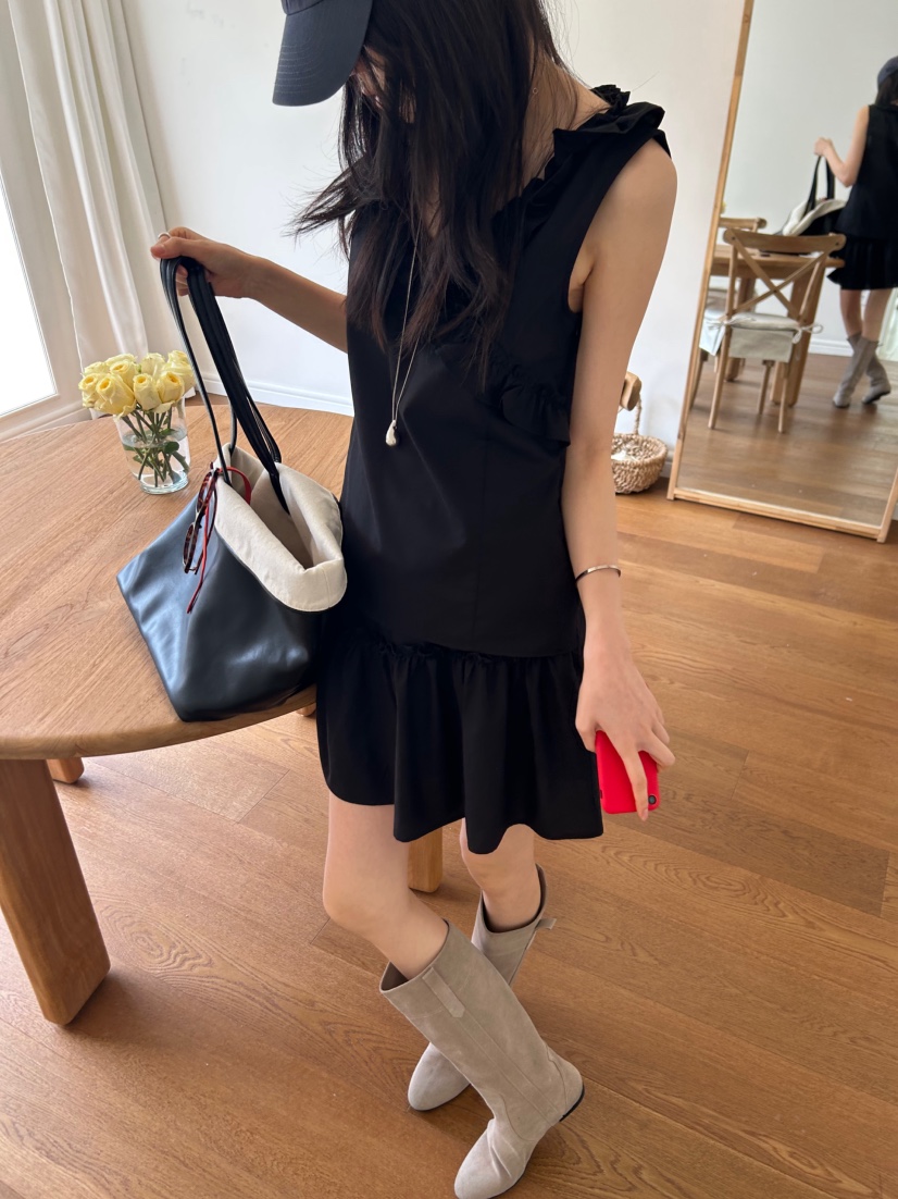 ME MO韓國直郵實拍女裝新品休閑襯衫蕾絲衫不含項鏈荷葉邊ME MO襯衫/蕾絲衫