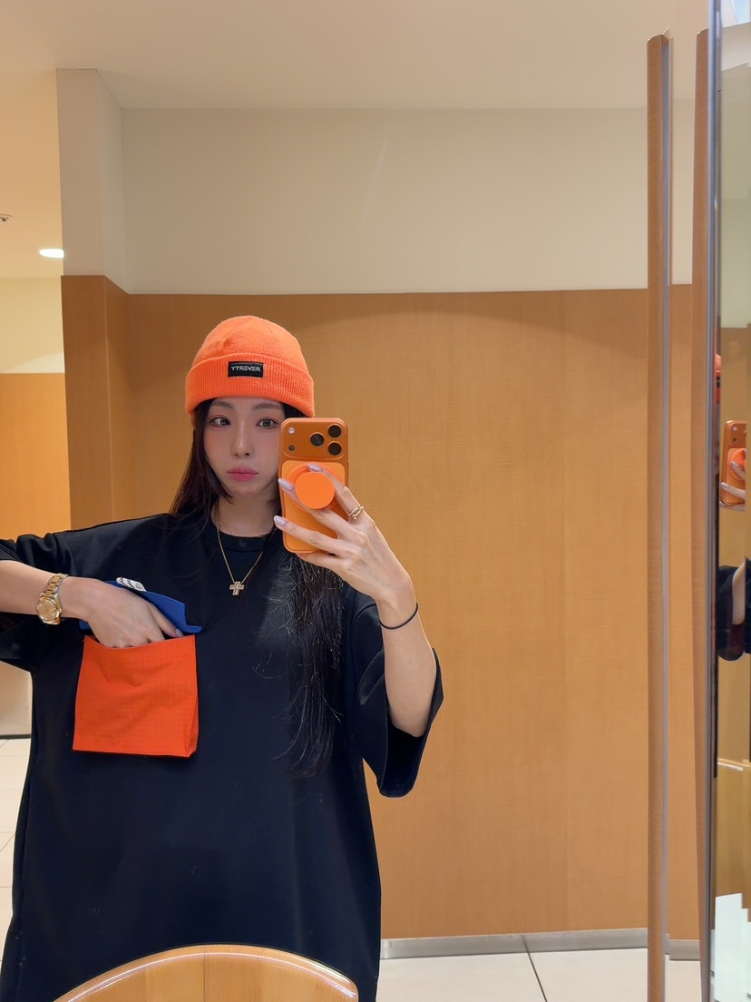 PALETTE-Q韓國東大門代購女士新款推薦時尚休閑熱賣長袖T恤PALETTE-Q長袖T恤