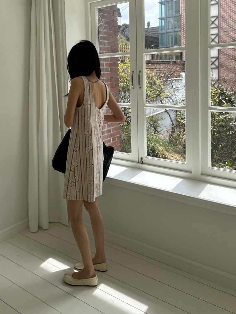 ME MO韓國代購女士新款人氣時尚推薦職業休閑26春夏連衣裙ME MO連衣裙