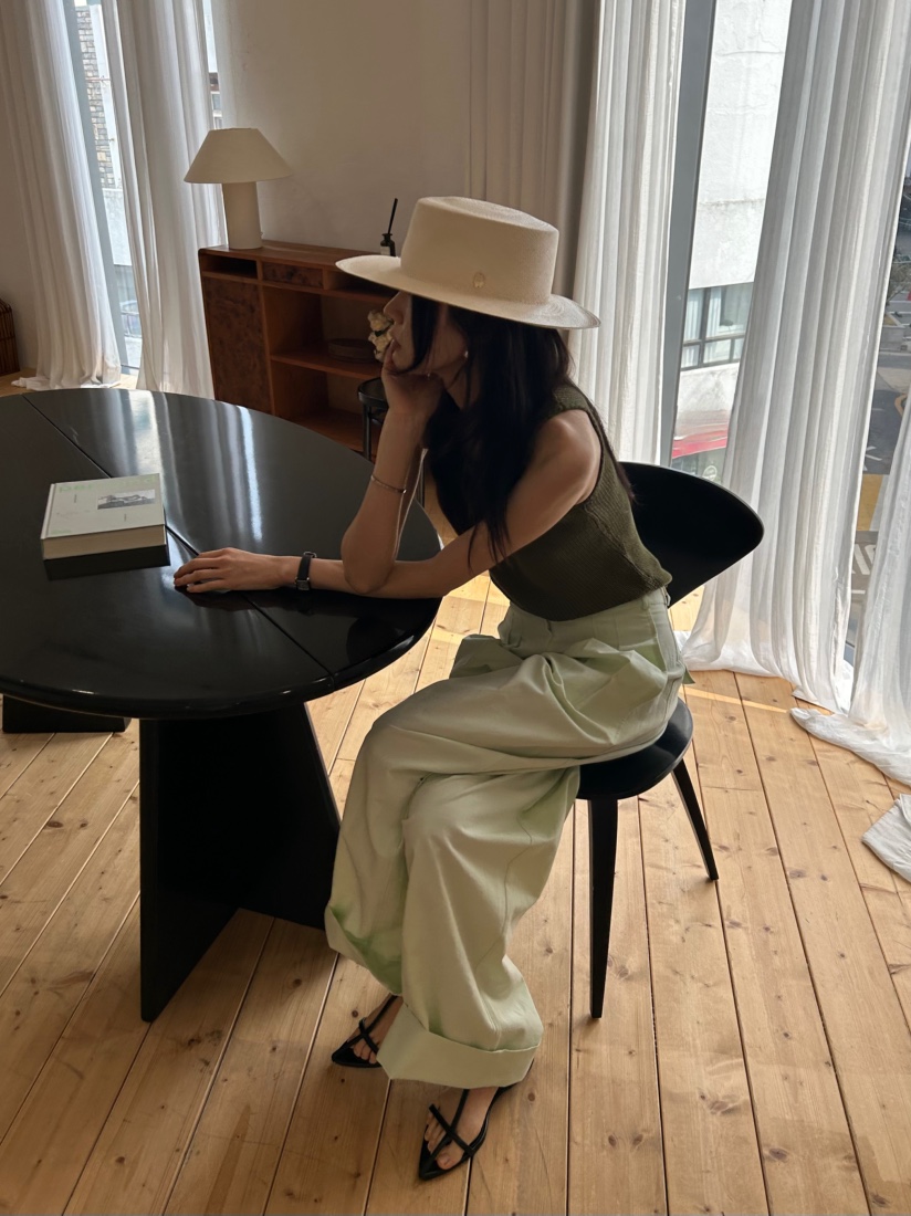 ME MO韓國代購女裝新款時尚熱賣職業26春夏休閑吊帶背心ME MO吊帶/背心