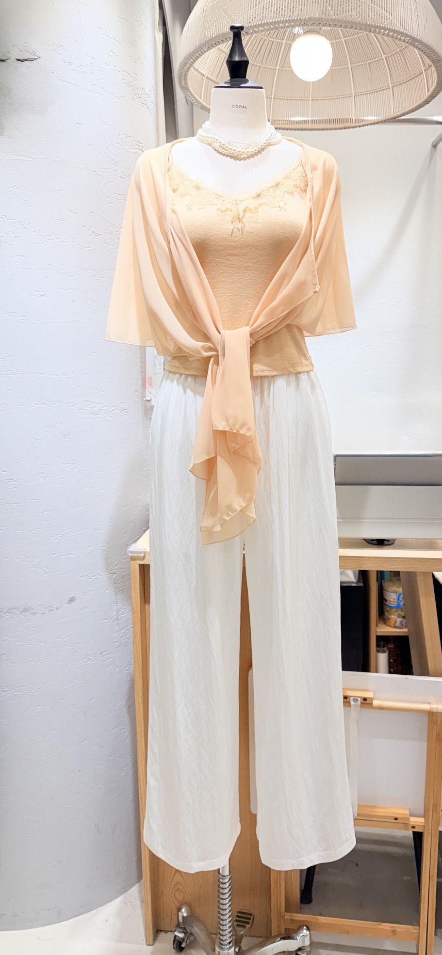 CORAL韓國直郵女裝新款休閑推薦襯衫蕾絲衫不含項鏈套裝雪紡CORAL襯衫/蕾絲衫