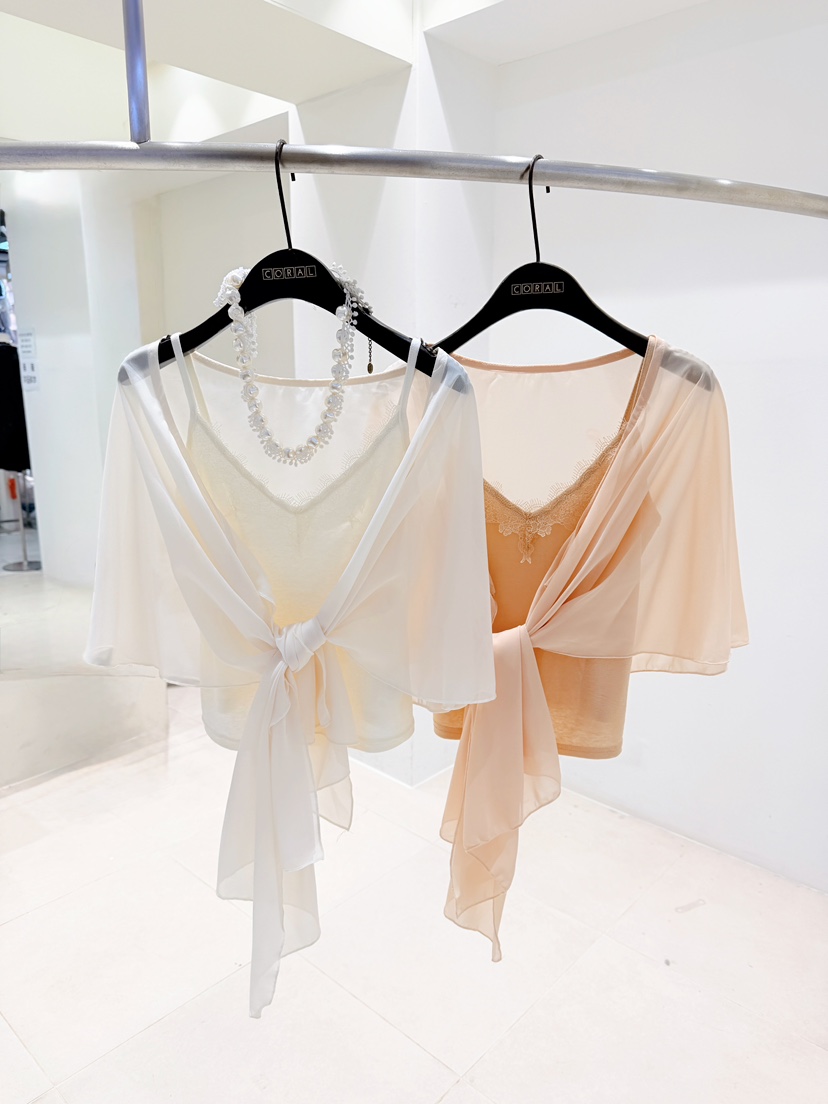 CORAL韓國直郵女裝新款休閑推薦襯衫蕾絲衫不含項鏈套裝雪紡CORAL襯衫/蕾絲衫