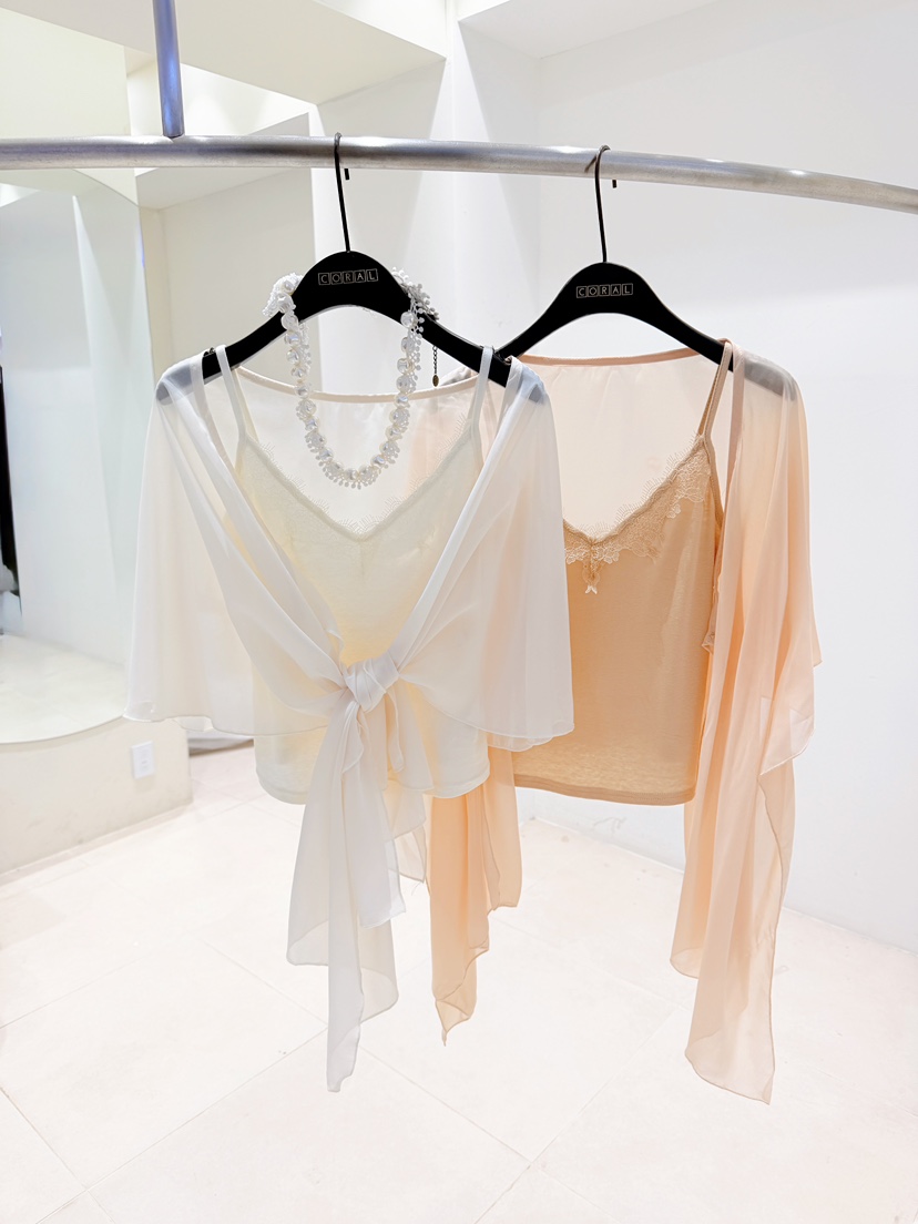 CORAL韓國直郵女裝新款休閑推薦襯衫蕾絲衫不含項鏈套裝雪紡CORAL襯衫/蕾絲衫