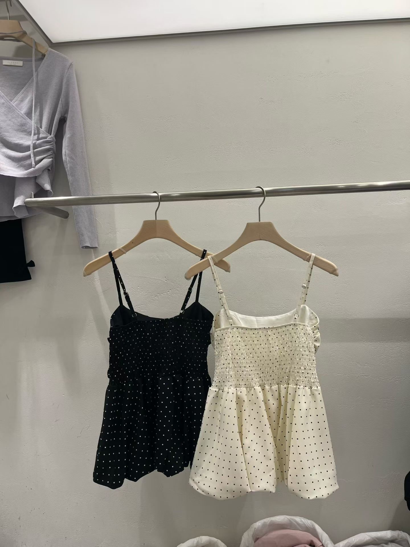 PLEASE/WW韓國直郵女裝新品職業推薦人氣真品休閑吊帶背心PLEASE/WW吊帶/背心