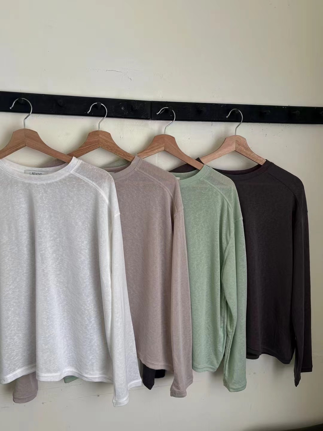 L.REWIND韓國代購女士新款26春夏人氣休閑真品熱賣長袖T恤L.REWIND長袖T恤圖色4左四色