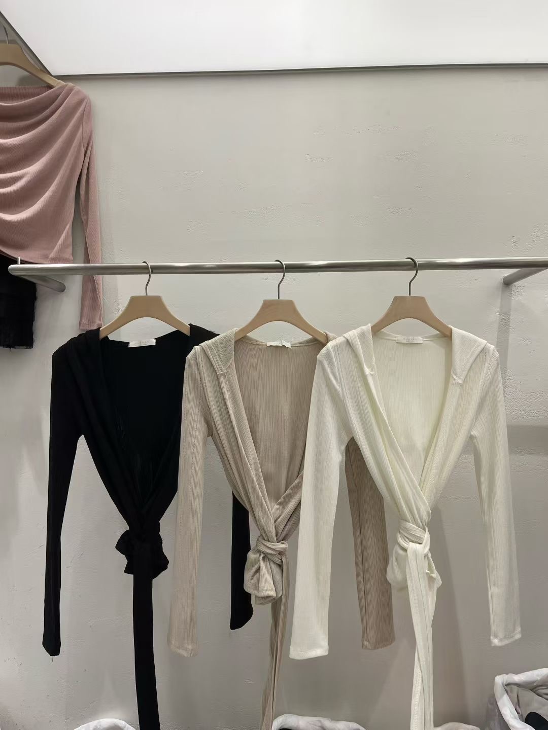 PLEASE/WW東大門代購女士新品推薦長袖T恤不含內搭連帽衫PLEASE/WW長袖T恤