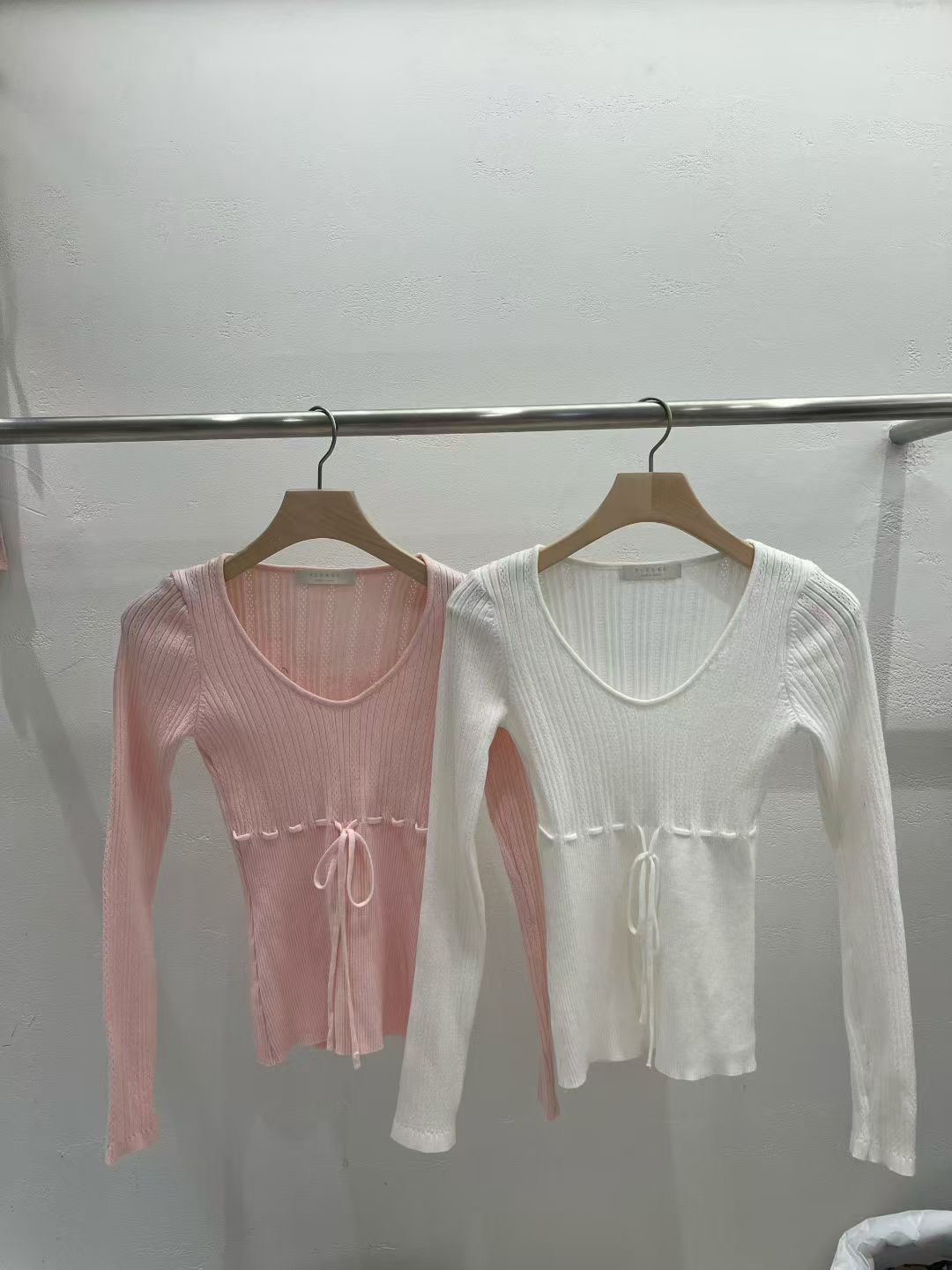 PLEASE/WW韓國直郵女士新款時尚職業熱賣推薦針織衫絲帶PLEASE/WW針織衫圖色1左一色