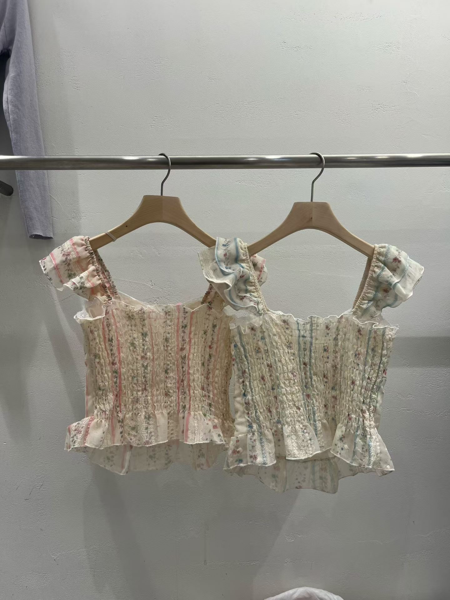 PLEASE/WW東大門實拍女士新品人氣休閑熱賣推薦吊帶背心PLEASE/WW吊帶/背心