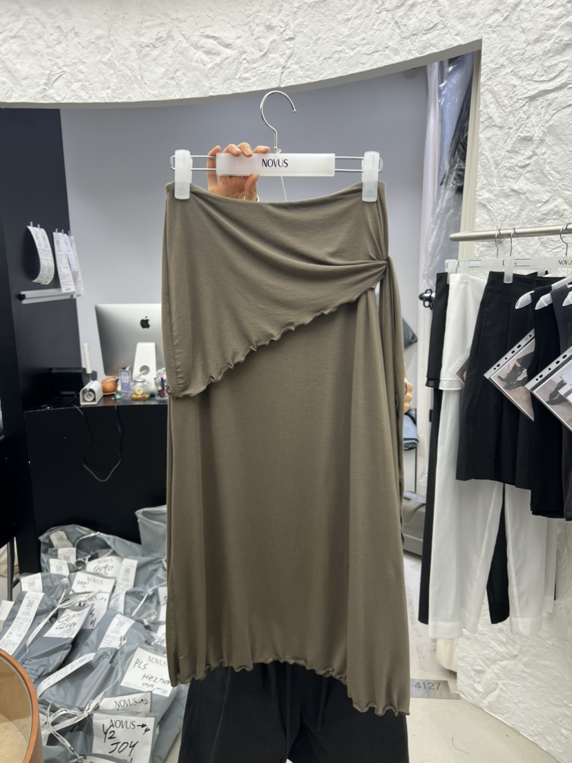 NOVUS東大門直郵女士新款時尚真品26春夏休閑人氣職業長裙NOVUS長裙圖色2