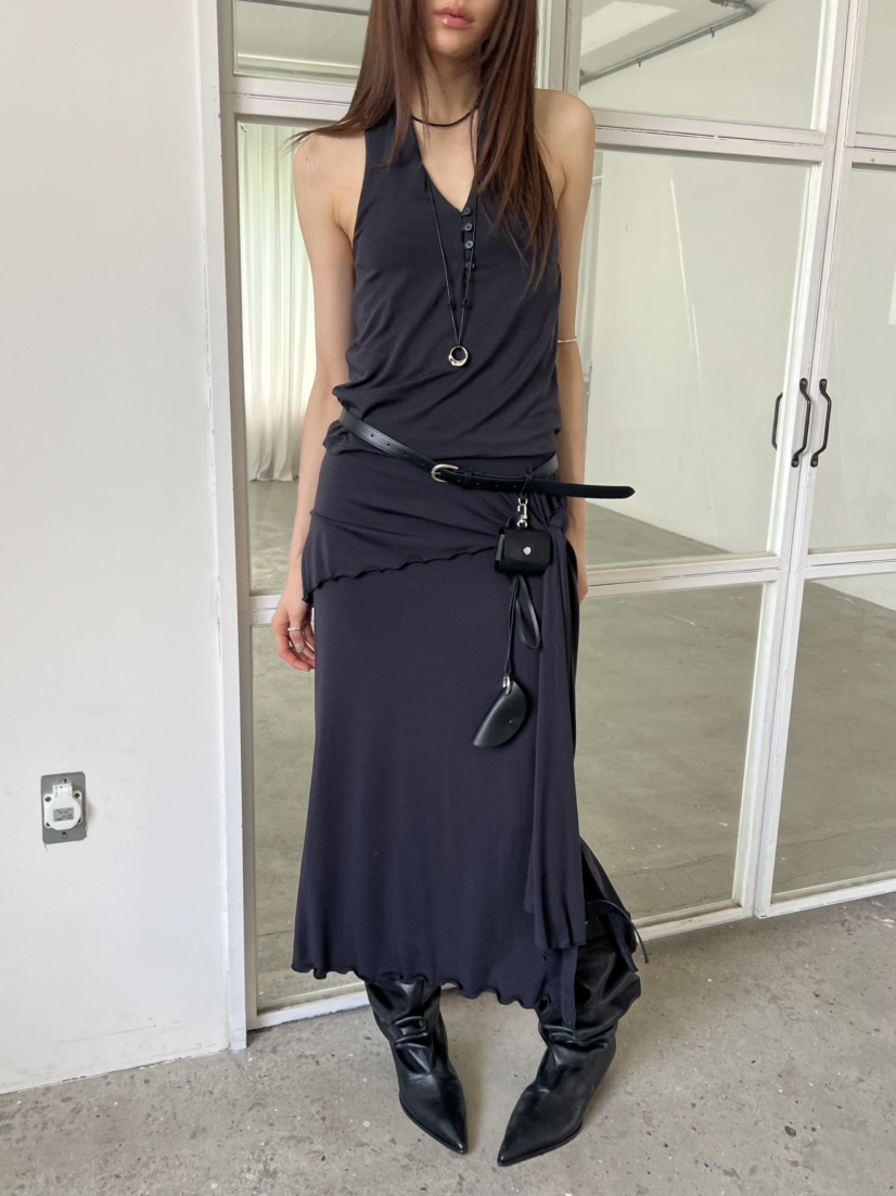 NOVUS韓國直郵實拍女裝新品休閑熱賣人氣26春夏吊帶背心含脖帶NOVUS吊帶/背心