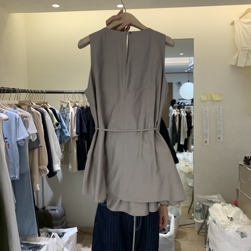 W AND J韓國直郵女裝新品時尚真品推薦26春夏吊帶背心含腰繩W AND J吊帶/背心
