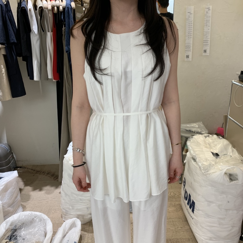 W AND J韓國直郵女裝新品時尚真品推薦26春夏吊帶背心含腰繩W AND J吊帶/背心圖色4