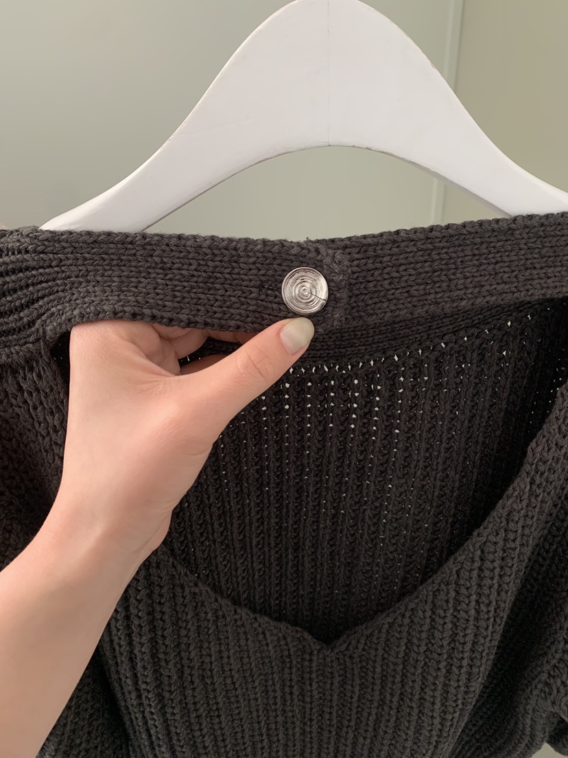 SHOP POSTER韓國代購女裝新款時尚推薦26春夏熱賣針織衫SHOP_POSTER針織衫