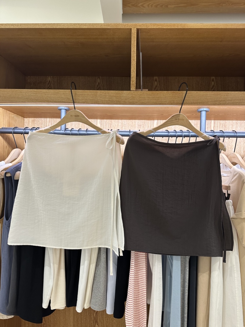 HI YANN韓國直郵女士新款職業熱賣推薦時尚休閑短裙多層HI YANN短裙