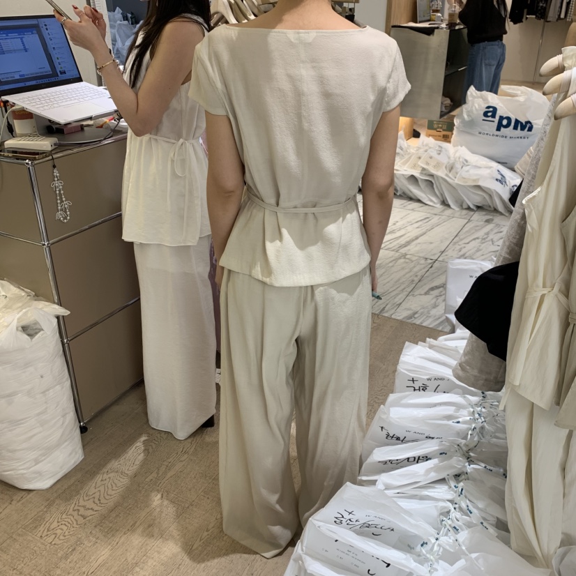 W AND J韓國直郵女士新品26春夏休閑人氣推薦職業套裝套裝W AND J套裝