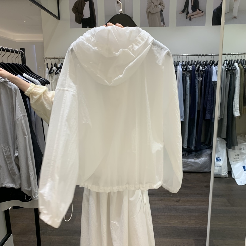 OURIN/THIS IS韓國東大門代購女裝新款26春夏夾克含小包OURIN/THIS IS夾克