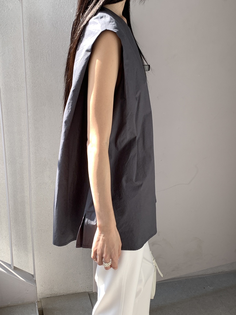 B_GARDER韓國東大門直郵女裝新款熱賣職業26春夏襯衫蕾絲衫B.GARDER襯衫/蕾絲衫