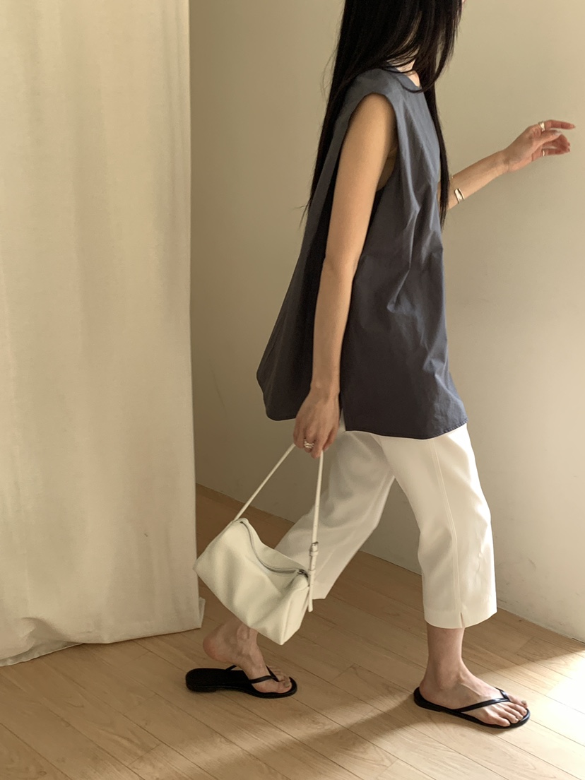 B_GARDER韓國東大門直郵女裝新款熱賣職業26春夏襯衫蕾絲衫B.GARDER襯衫/蕾絲衫