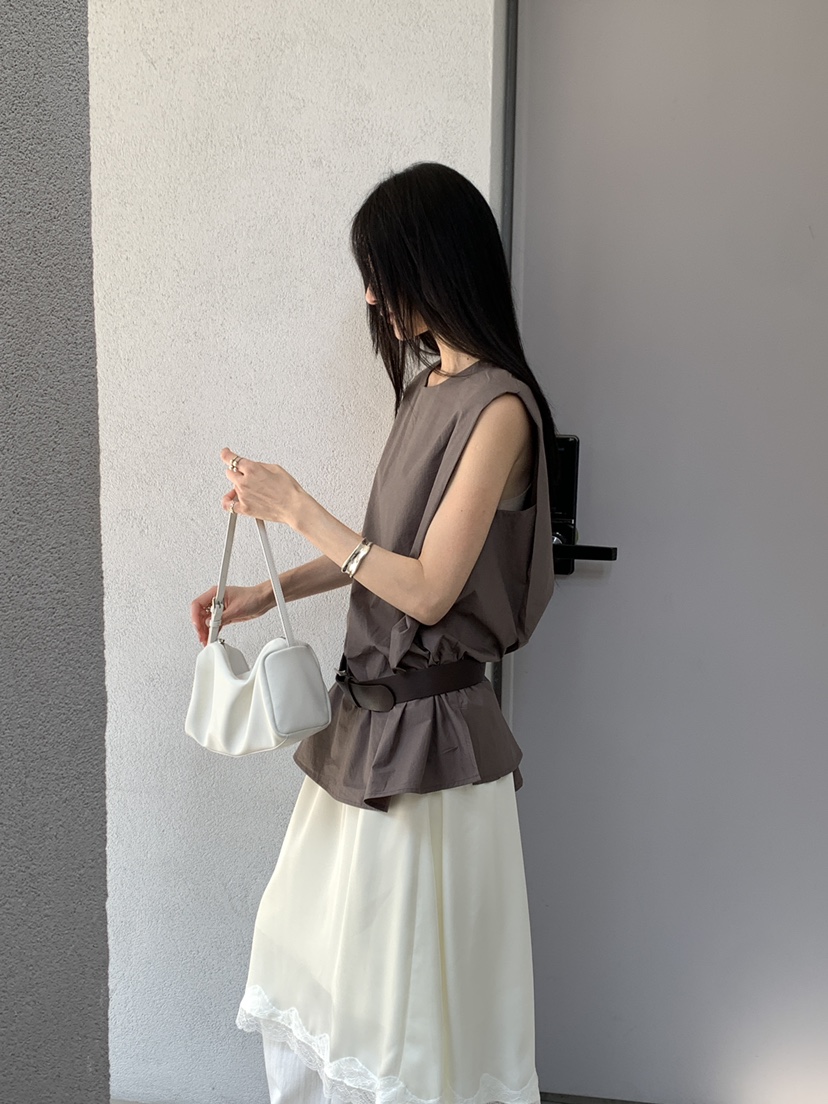 B_GARDER韓國東大門直郵女裝新款熱賣職業26春夏襯衫蕾絲衫B.GARDER襯衫/蕾絲衫