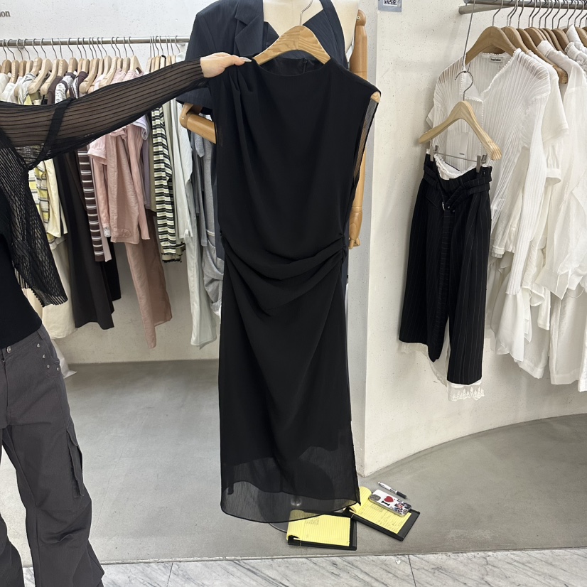 FOUNDATION韓國東大門直郵女裝新品時尚26春夏推薦連衣裙FOUNDATION連衣裙圖色2