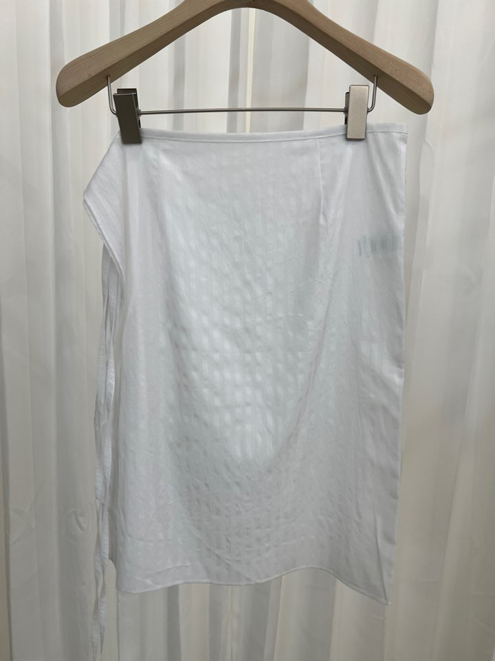 KONI/LAKE-A韓國東大門直郵女裝新款26春夏半身裙中短裙KONI/Lake Side半身裙/中短裙