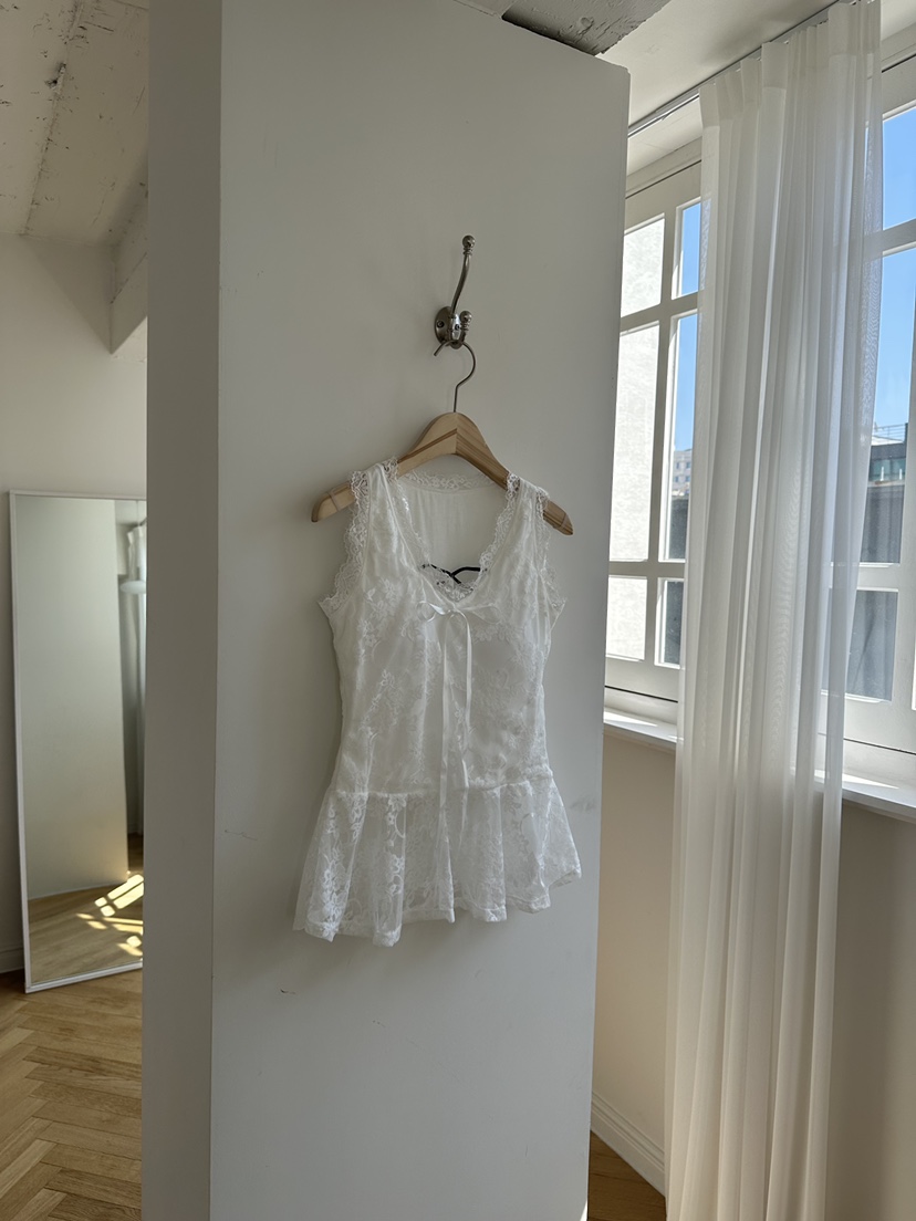 JOURNEY韓國直郵實拍女裝新款時尚推薦人氣吊帶背心荷葉邊JOURNEY吊帶/背心圖色1