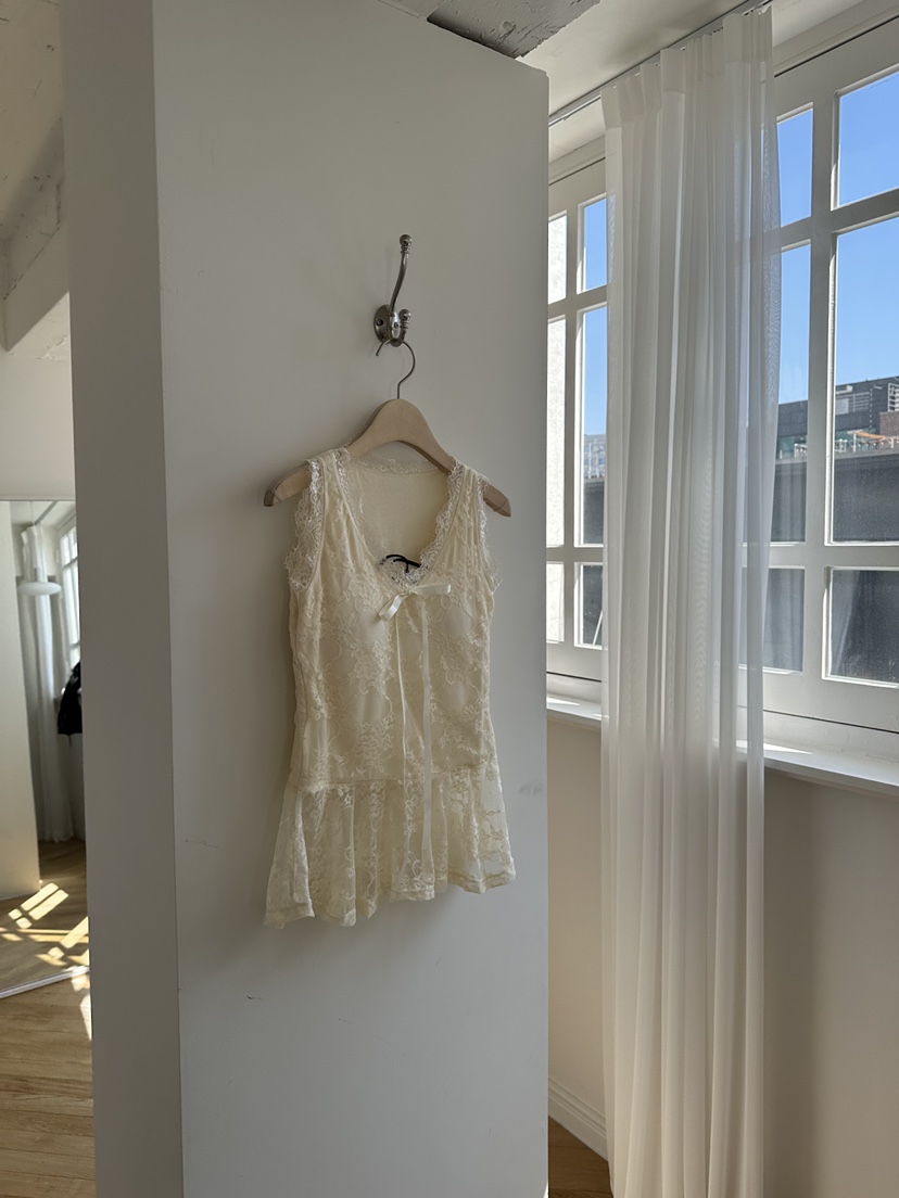 JOURNEY韓國直郵實拍女裝新款時尚推薦人氣吊帶背心荷葉邊JOURNEY吊帶/背心圖色2