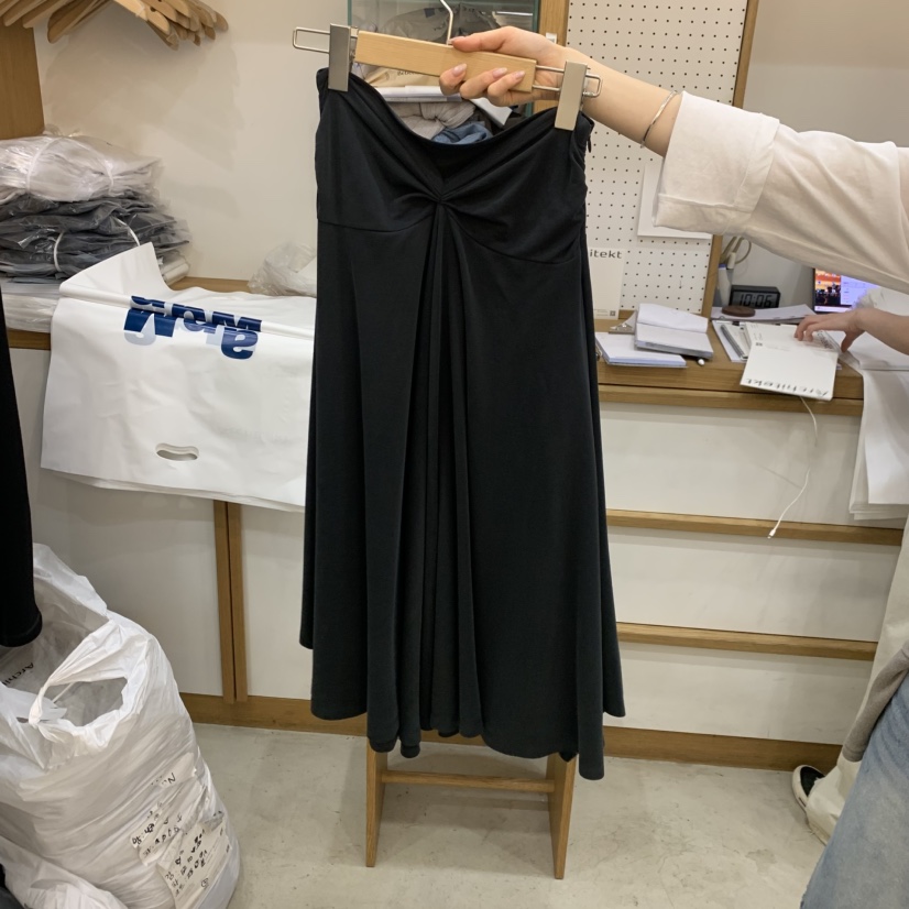 ARCHITEKT韓國代購女裝新款推薦人氣時尚職業26春夏熱賣長裙ARCHITEKT長裙圖色1