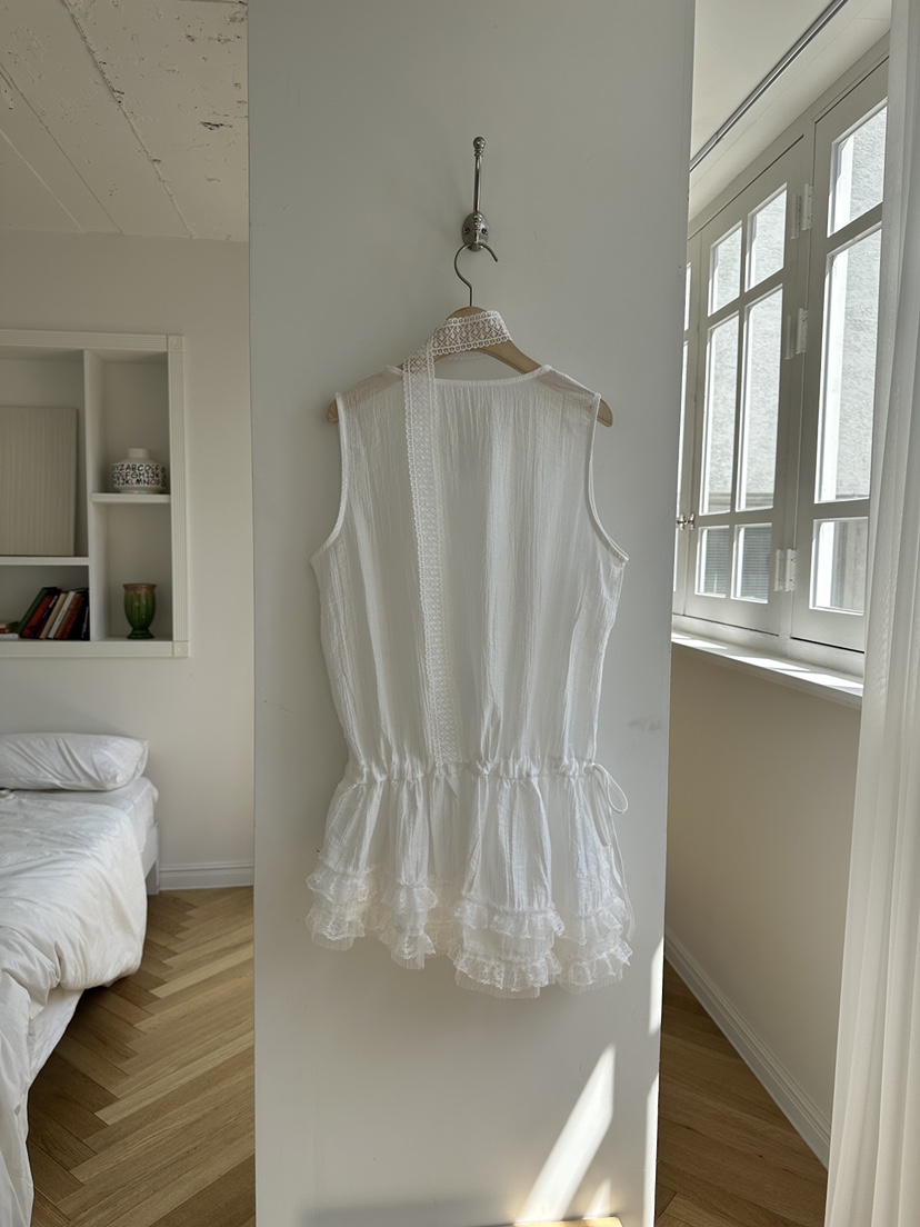 JOURNEY韓國代購女士新款26春夏人氣熱賣襯衫蕾絲衫含圍巾JOURNEY襯衫/蕾絲衫