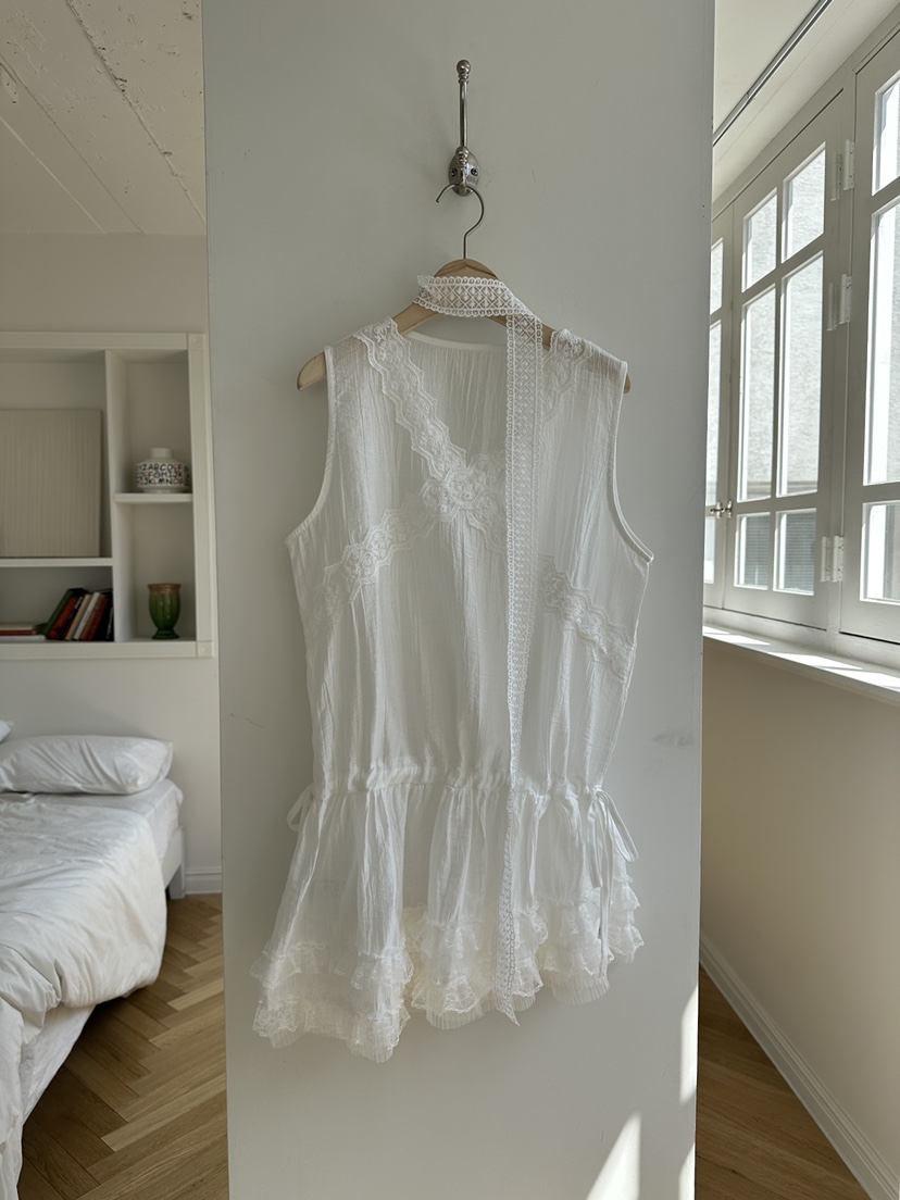 JOURNEY韓國代購女士新款26春夏人氣熱賣襯衫蕾絲衫含圍巾JOURNEY襯衫/蕾絲衫圖色1