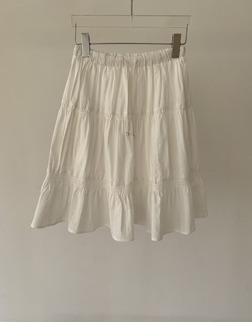 GABRIELLE韓國代購女士新款職業時尚熱賣推薦休閑短裙褶皺GABRIELLE短裙圖色1