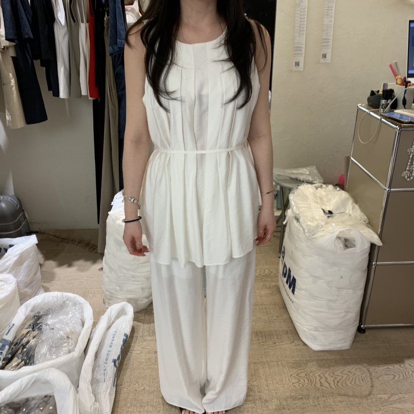 W AND J韓國直郵實拍女裝新款時尚推薦熱賣職業套裝含腰繩W AND J套裝圖色1